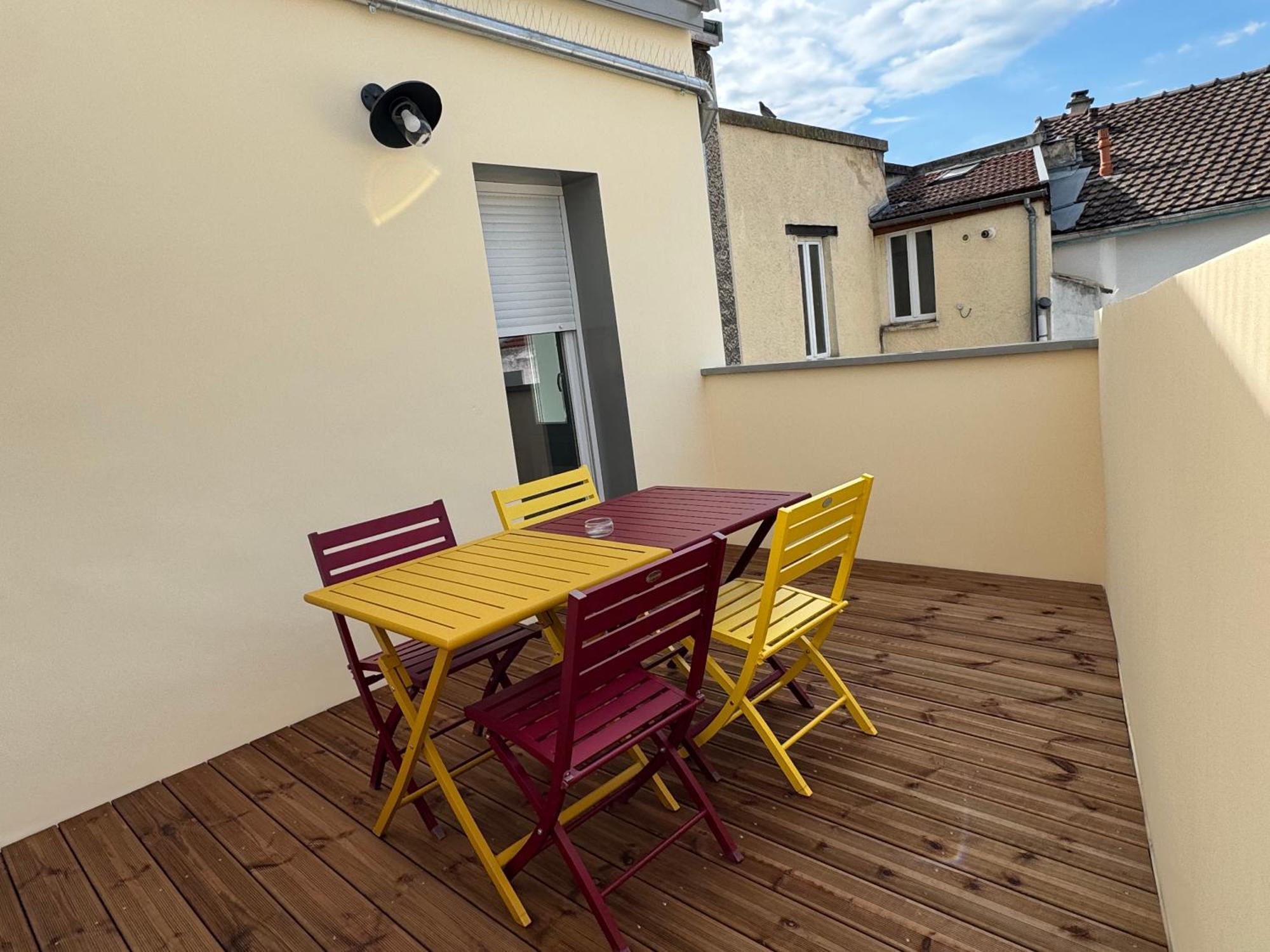 70M2 Climatise - Parking Prive - Lycee Roosevelt - Reims Arena Apartment Exterior photo